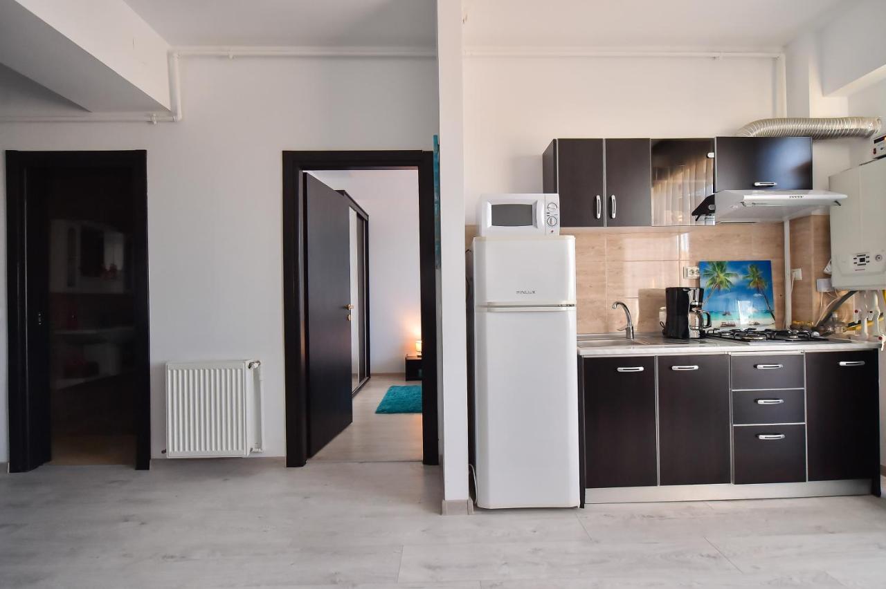 Apartment Summerland Mamaia Exteriör bild