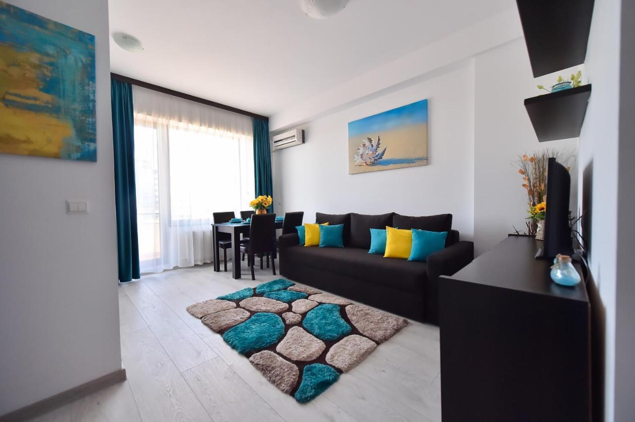 Apartment Summerland Mamaia Exteriör bild